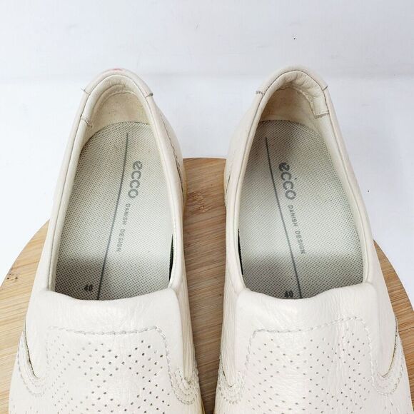 ECCO Shoes Womens 40 Soft 7 Perforated Leather Slip On Sneaker Comfort - Picture 5 of 16